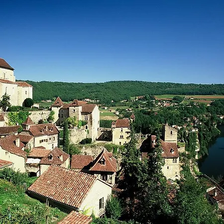 Casa de Férias Chateau De Cirq Lapopie Saint-Cirq-Lapopie